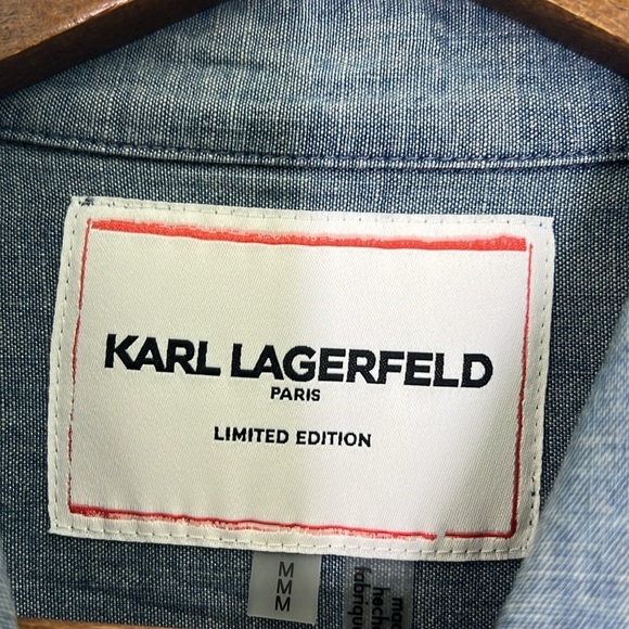 Karl Lagerfeld - NWT Imitation Pearl Blue Wash Button Down Denim Shirt Medium - Picture 13 of 16